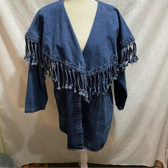 Jackets & Blazers - Vintage denim jacket